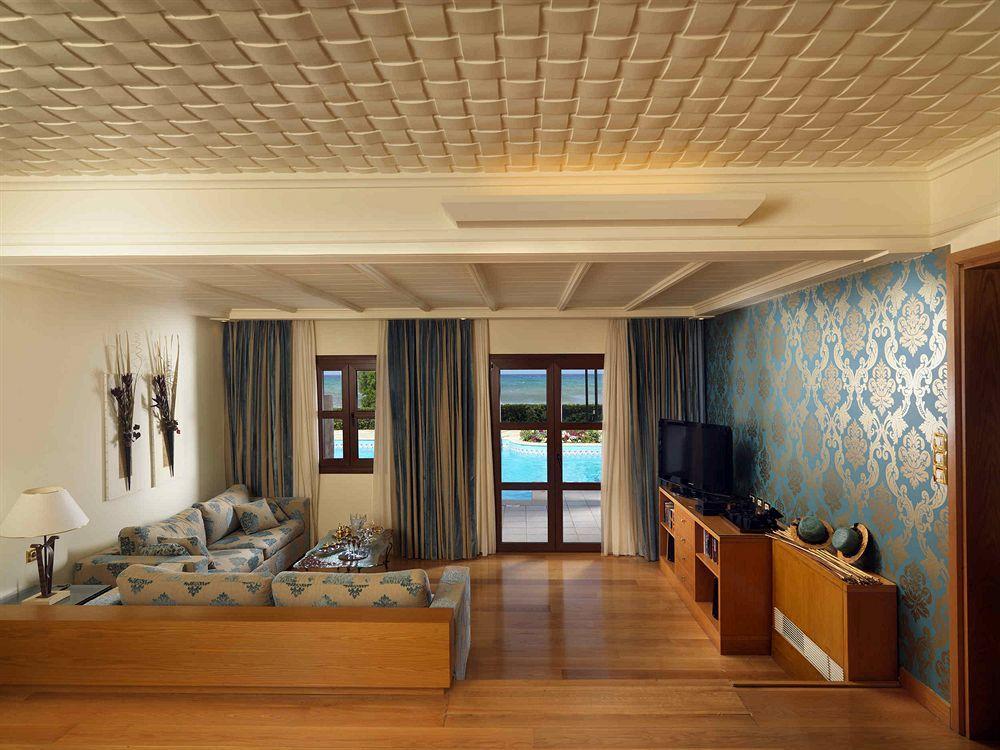 Royal Beach Hotel Arkásza Kültér fotó