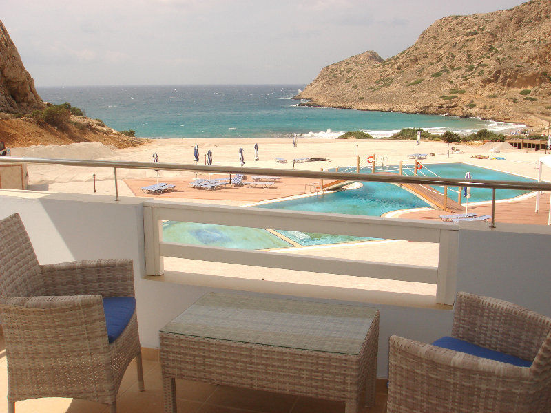 Royal Beach Hotel Arkásza Kültér fotó